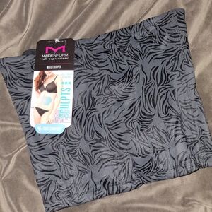 Maidenform Gray Patterned Shapewear